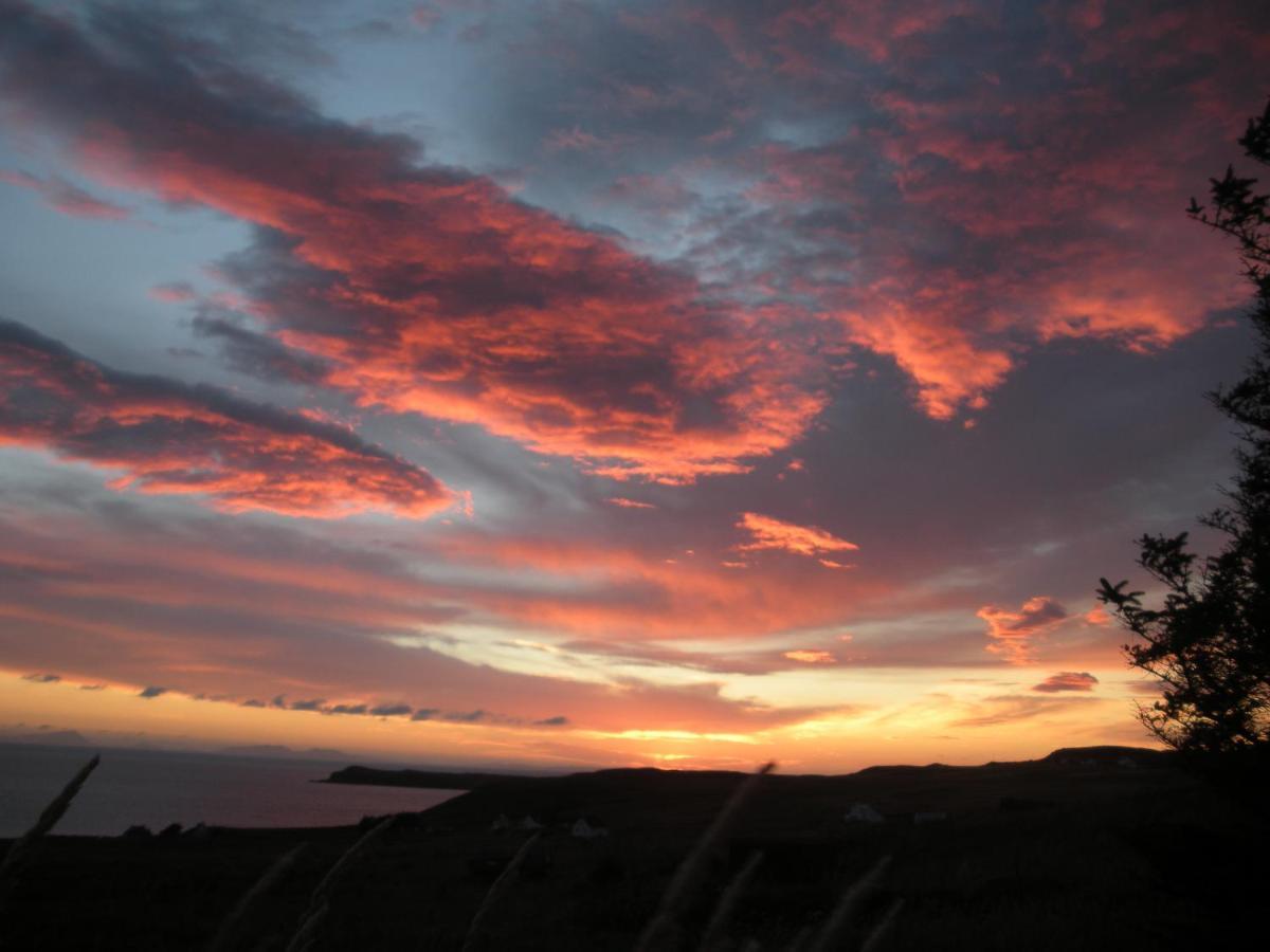 An Cala Beag Self Catering Apartment On The Waternish Peninsula Hallin Exterior foto